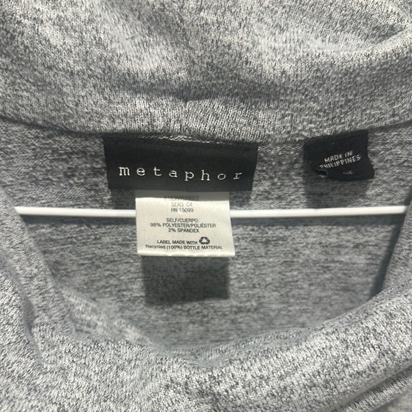 NWOT Metaphor Gray Cowl Neck Sweater Soft Knit Casual size S - Picture 2 of 4